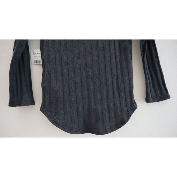 Free People OB1090510 Women's Sz S Washed Black Ice Cold Lace-Up Ribbed Top $78 - Picture 5 of 13